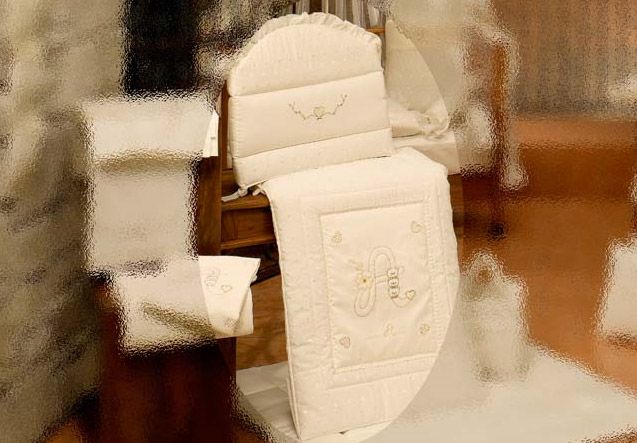 22R.138_NAT Комплект "Аморэ" из коллекции "4 времени года" д-кроватки: мягк.бортик+одеяло с вышив (с