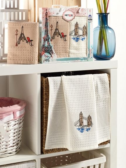 8661 Париж В (40х60)х2шт в коробке Набор кухонный Метеор