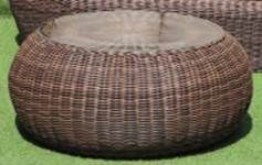 "Барселона" журнальный столик из искусственного ротанга, цвет соломенный