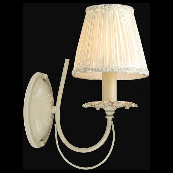 Настенный светильник (бра) Maytoni ARM326-01-W