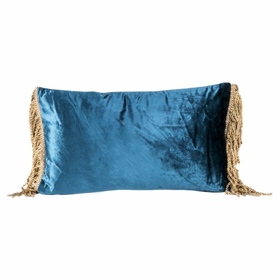 Декоративная подушка с бахрамой