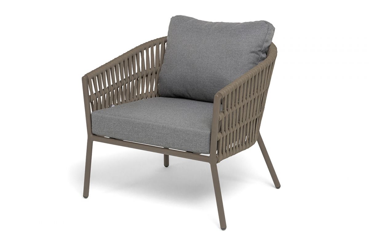 "Комо" кресло плетеное из роупа, каркас алюминий бежево-серый (RAL7006) муар, роуп серо-коричневый 2