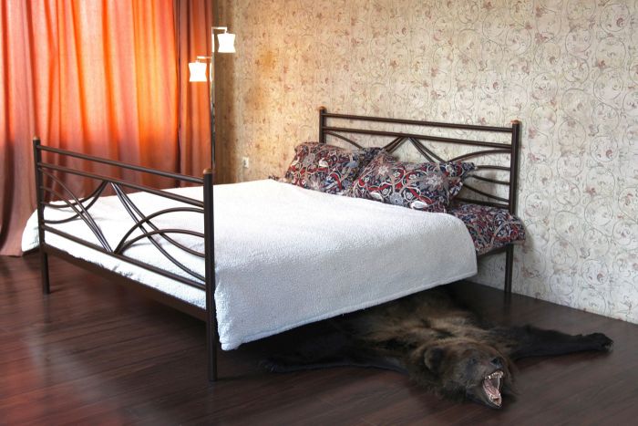 Кровать Мираж с изножьем коричневый бархат с матрасом Дрема Etalon стандарт 160Х200