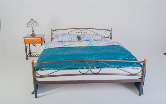 Кровать Валерия с изножьем коричневый бархат с матрасом Дрема Etalon струтто 160Х200