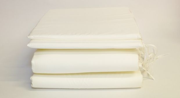 Мягкие бортики для кроватки Ellipsebed (белый, сатин)