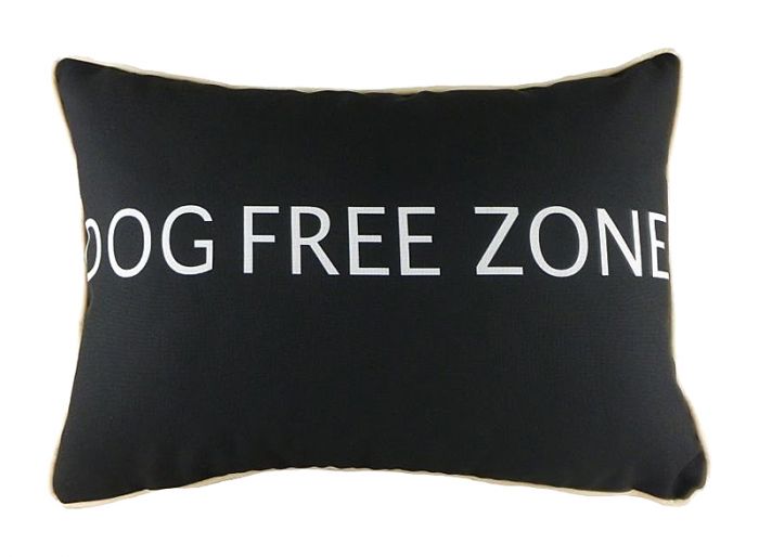 Подушка с надписью Dog Free Zone