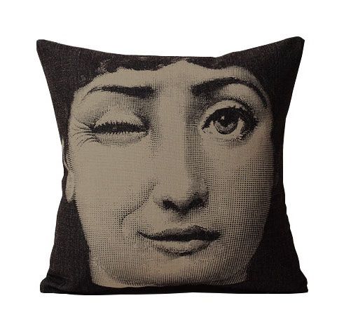 Подушка с портретом Лины Пьеро Форназетти Squint