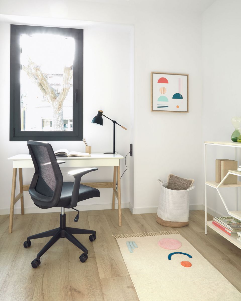 Стол письменный Ingo 120x70 белый